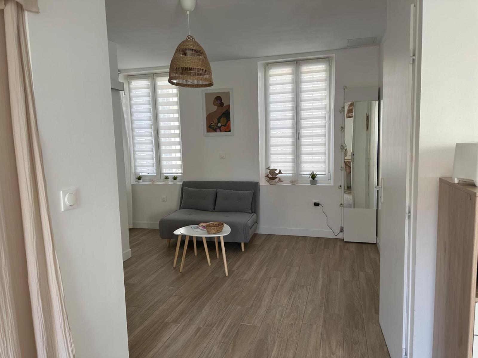 Joli Cocoon Plein Sud Avec Jardin Idéalement Situé Appartement Marseille