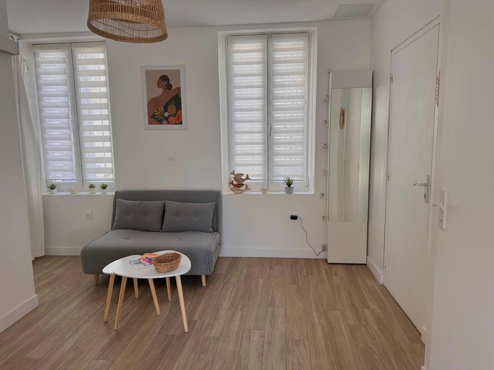 Joli Cocoon Plein Sud Avec Jardin Idéalement Situé Marseille
